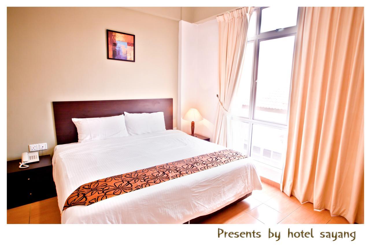 Sayang Hotel Kulai Exterior foto