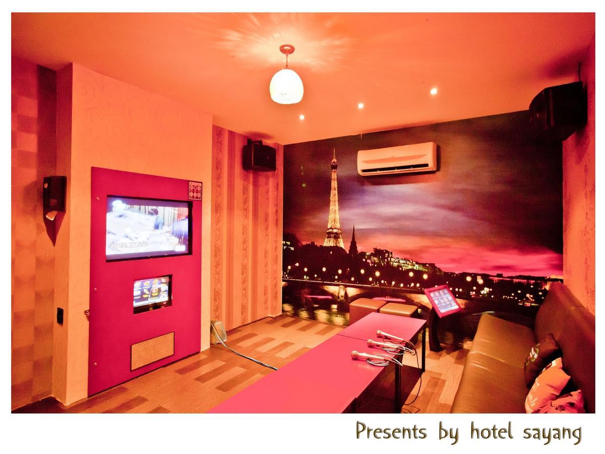 Sayang Hotel Kulai Exterior foto