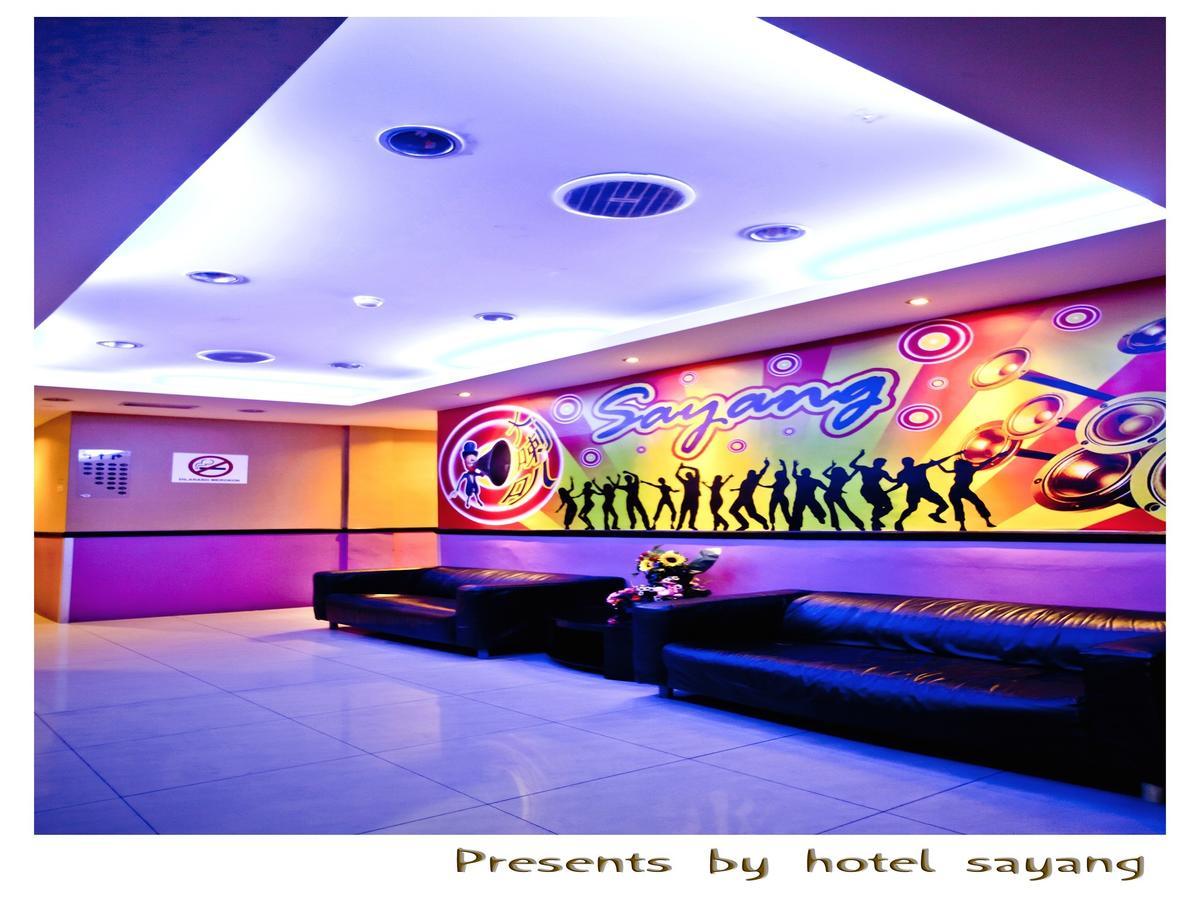 Sayang Hotel Kulai Exterior foto